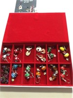 Jewelry box of ear rings