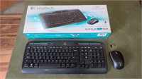 Logitech mk320 Wireless Combo