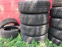 4 Hankook tires six 215/60R17