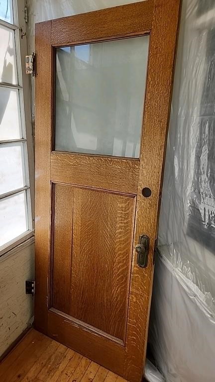 Antique Oak Wood Door Brass doorknobs
