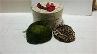 Two vintage ladies hats with hat box