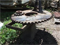 HEAVY DUTY welding table, cast iron base, LARGE