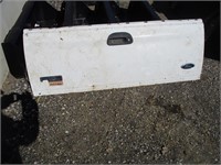 FORD F150 TAILGATE