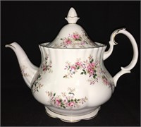 Royal Albert Bone China Tea Pot, Lavender Rose