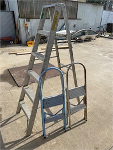 6' Aluminum Ladder w/ 2 Step Stools