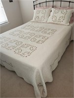 Q/K QUILTED COMFORTER & 2 PILLOW SHAMS