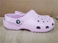 Crocs. Look new. Size 7