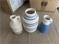 Decorative vases x 3