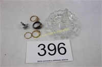 Vintage Crystal Ring Holder & 5 Costume Jewelry Ri