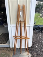 2 Painting Display Easels