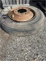 Semi Tire and Steel Wheel 11R24.5