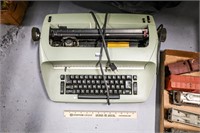 IBM Electric Typewriter w/Cover