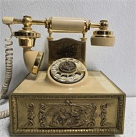 Vintage Plastic telephone