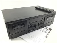 TEAC Dbl Auto Reverse Cassette Deck W-890R