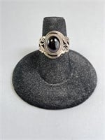 Sterling Garnet Cabochon Ring 4 Grams Size 6.25