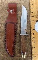 Fixed blade knife with sheath