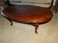 Oval coffee table 28"d x 46"w x 17"t  & end table