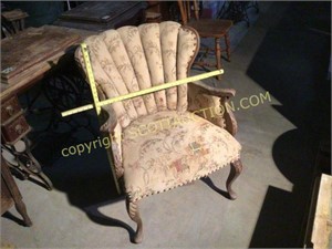 Vintage Queen Ann side chair, poor, needs