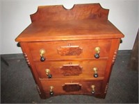 Antique wood 3 drawer dresser.
