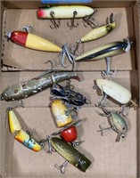 VINTAGE FISHING LURES LOT