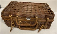 Wicker Lunch Box(12"L x 7"W x 4 1/2"H)