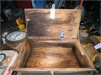 VTG wooden box