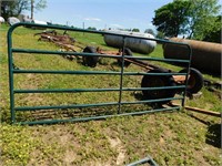 PAIR OF 10' PIPE GATES