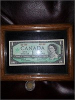 Cadre avec billet de 1 dollar 1867-1967

avec #