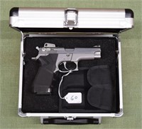 Smith & Wesson Model 5906