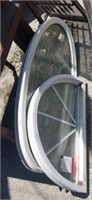 2 windows 1 oval insert window 58in long one arch