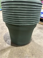 11 10-1/2"x7-1/2" Plastic Flower Pots