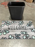 trash can and outdoor entrance mat set
