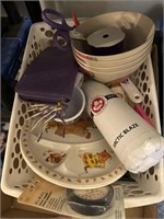 RANDOM LOT / DISHES AND MORE