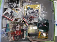 Assortment of Hockey Cards