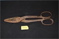 VTG Swiss 18 Tin Snips