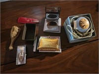 Vintage shaver and mirror, coin purse, mini pans,