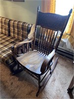 WOODEN ROCKING CHAIR W/ CARVED PATTERN