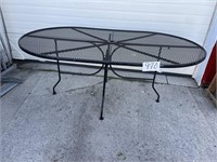 WIRE PATIO TABLE