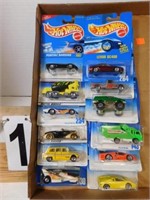 12 Hot Wheels Includes Garbage Truck