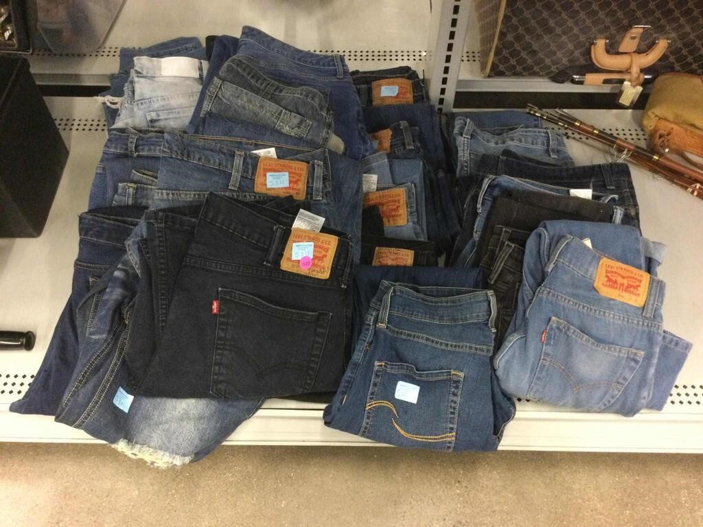 Assorted denim jeans. Some Levis.