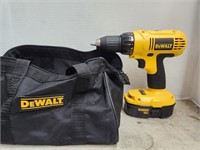 Like New Dewalt Drill no charger