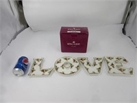 Royal Albert , 4 assiettes de service LOVE