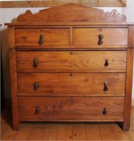 Antique 5 Drawer Dresser / Teardrop Knobs