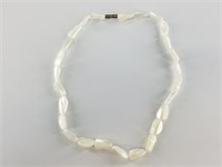 Heavy mother of pearl shell necklace