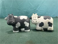 Very Cute Holstein Cows~Salt and Pepper Shakers