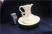 VINTAGE CERAMIC PITCHER & BOWL