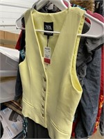 New vest Size XS