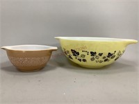 Gooseberry and Woodland Pyrex Cinderella Bowls