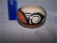 NAVAJO POTTERY BOWL SIGNED BETTY SELLY - 4"