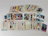 ASSORTED LOT OF 1970'S TOPPS BASEBALL CARDS